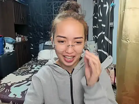 Soft_Angel8's cam snapshot