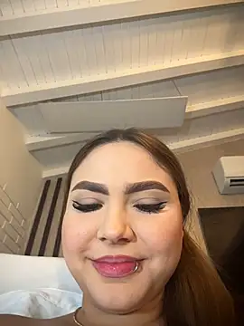 Beella1_'s cam snapshot