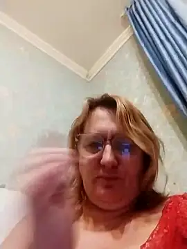 Forest-Lady's cam snapshot