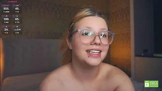 VerniceEngelking's cam snapshot