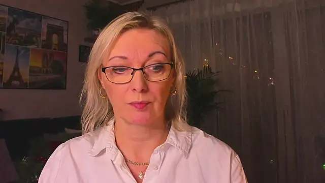 vanessa_chat's cam snapshot