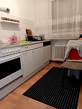 Aleioji10 live sex cam