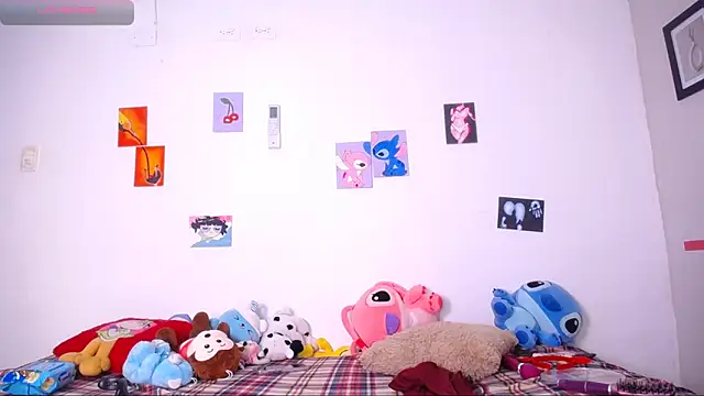 alaia_03's cam snapshot