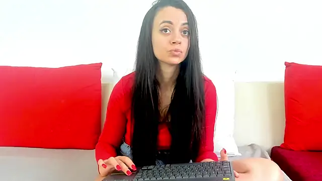 cute_angel95's cam snapshot