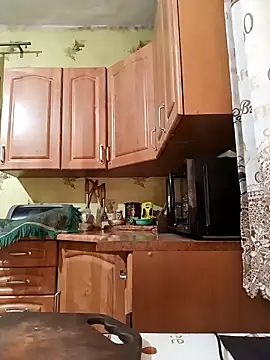 Laura_Kiss's cam snapshot