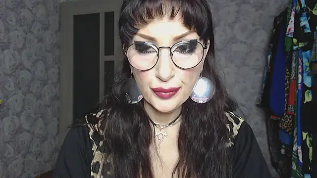 Aziza1's cam snapshot