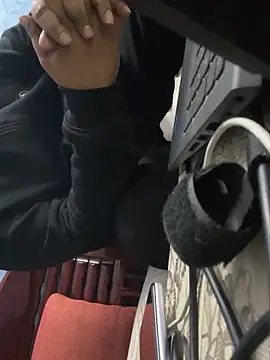 Dick_6inches_Delhi's cam snapshot