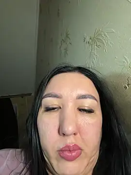 Naughtbaby_2025's cam snapshot