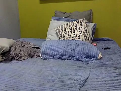 GoldenPussyXOXO's cam snapshot