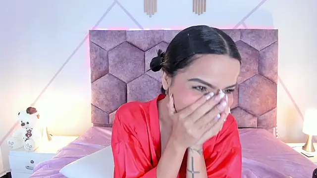 aurora_collinss_'s cam snapshot