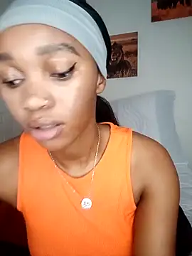 Hannah_107 live sex cam