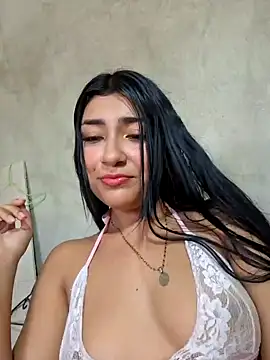 Sweed-virgin-pussy live sex cam