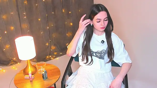 YvonneRobes's cam snapshot