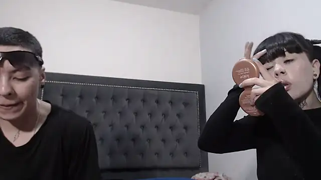 dulce_maria_x live sex cam