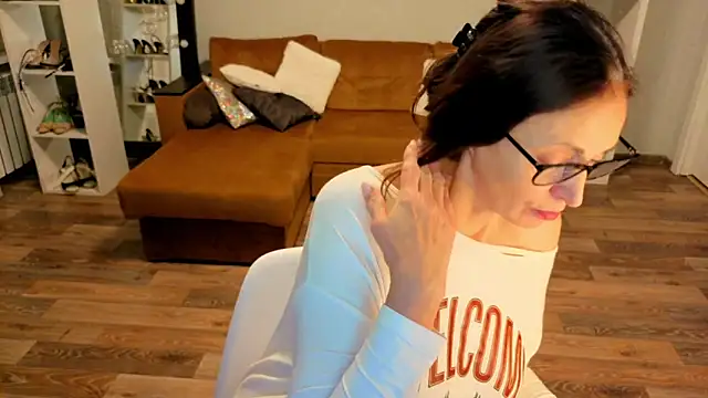 CaringSophie's cam snapshot