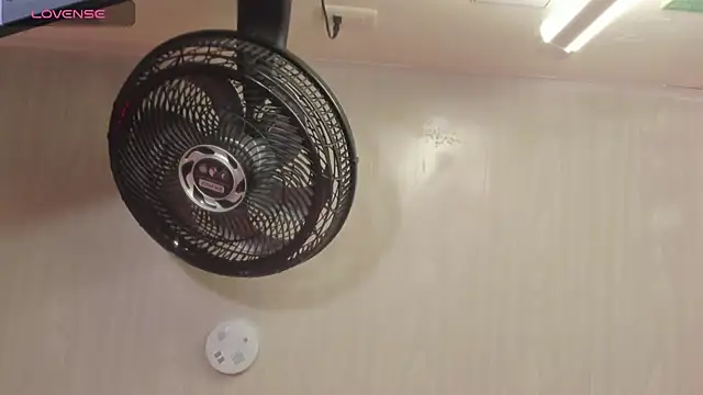 Shara_Goddes05 live sex cam