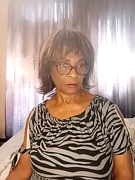 Hotgrannyx's cam snapshot