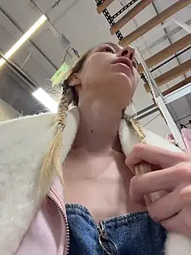 Lia__Love's cam snapshot