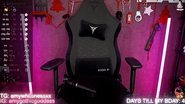 amywhitenessxx's cam snapshot