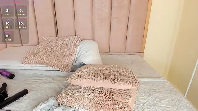 Milan_ebony's cam snapshot