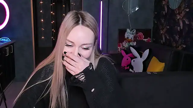 Blckmirrorr's cam snapshot