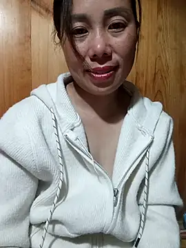 Chloe-ee's cam snapshot