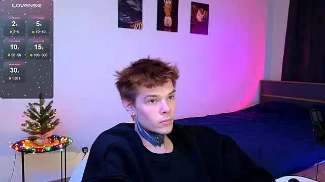 DENIS_HERE's cam snapshot