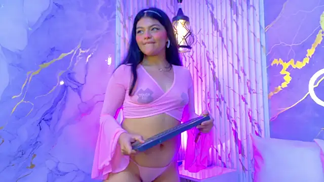 NIKIBUNNY's cam snapshot