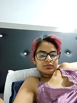 DirtySnowball69's cam snapshot