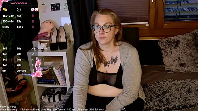 Big_Beautiful_MILF live sex cam