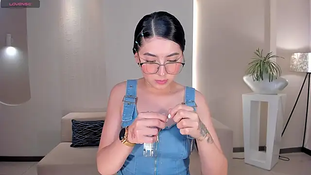 HaileyRoss_ live sex cam