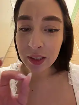 Holly_Play live sex cam