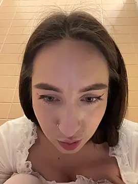 Holly_Play's cam snapshot