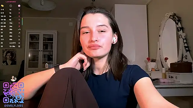 DarlineBrustera's cam snapshot