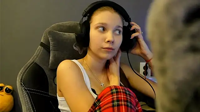 Softixq's cam snapshot