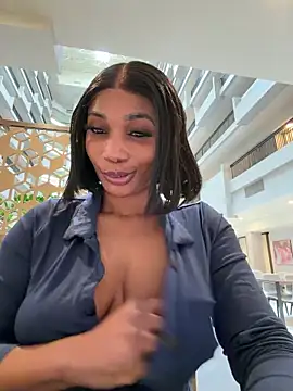 ___Nessa live sex cam