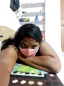 CUTE-LOVE-SWEETS live sex cam