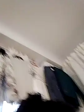 Brunnet_Doll's cam snapshot