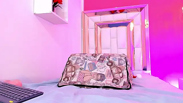 Cameron_naughty's cam snapshot