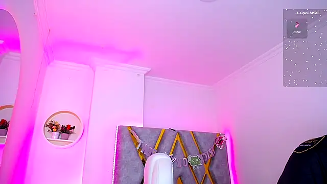 SussanHottye1_ live sex cam