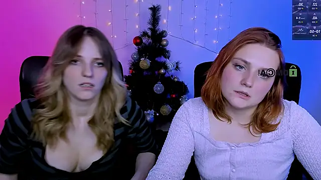 casey_meow_'s cam snapshot