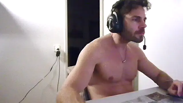 alpha-hunk live sex cam