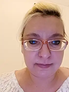 VikaKing's cam snapshot