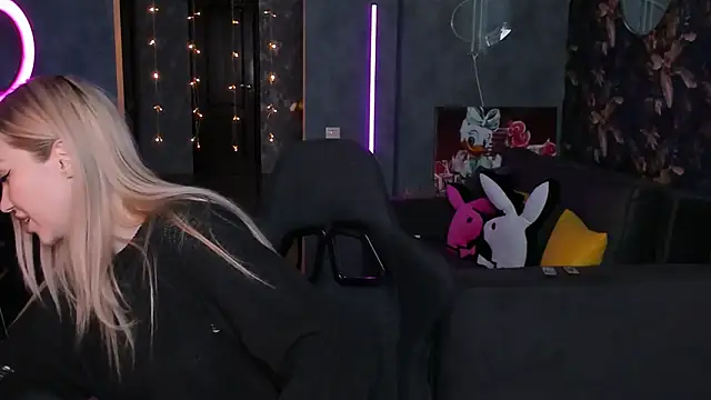 Blckmirrorr live sex cam