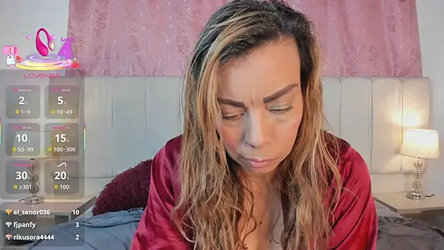 mia__gv's cam snapshot