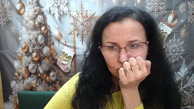 Miroslava_Happi's cam snapshot