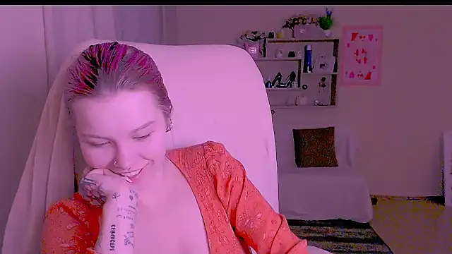 Hot_Blonda's cam snapshot