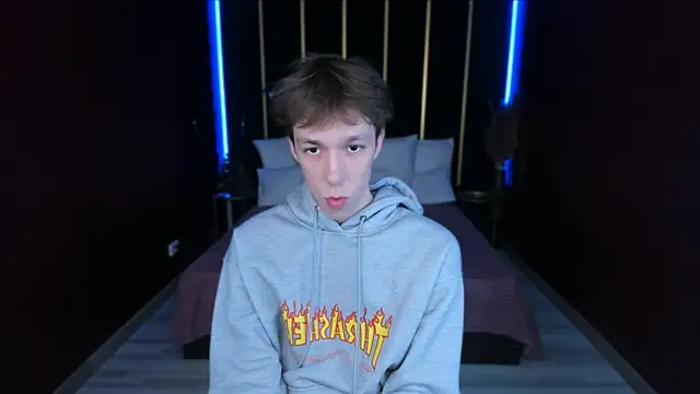 MarkBranston live sex cam