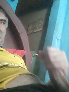 hugosafado333 live sex cam