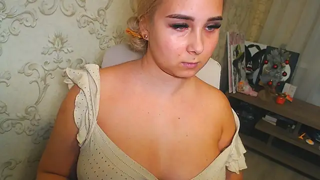 DolphinDreams's cam snapshot